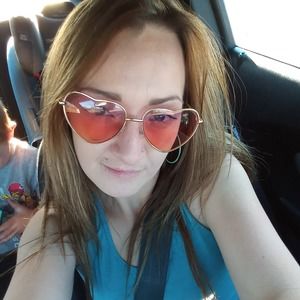 Meet your Posher, Raquel fisher billy